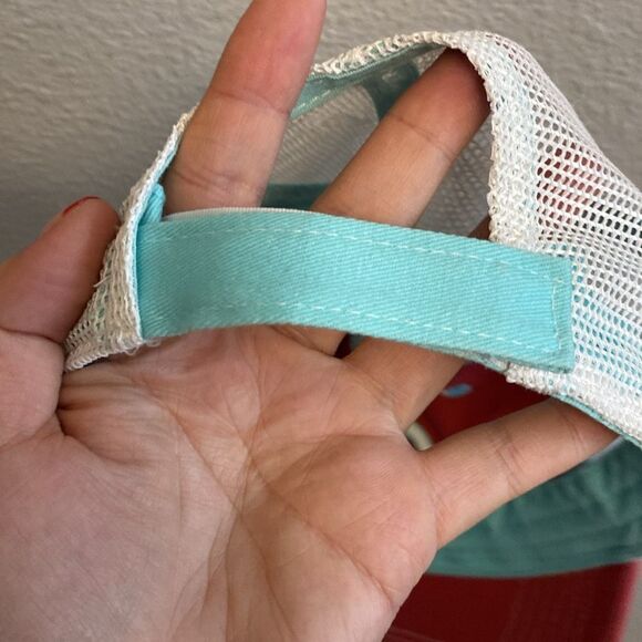 NWT- Peloton color block hat- maroon and blue - Picture 4 of 7